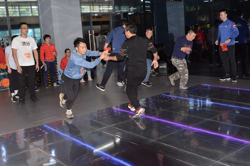 /QJ_792554431274.jpg 往返競(jìng)技跑.jpg