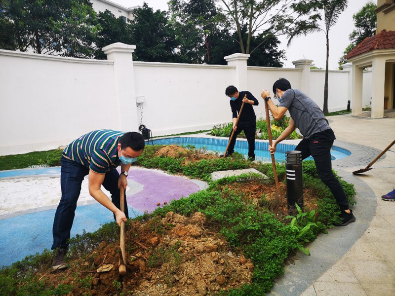 /QJ_409355567270.jpg 植樹活動現場_副本.jpg